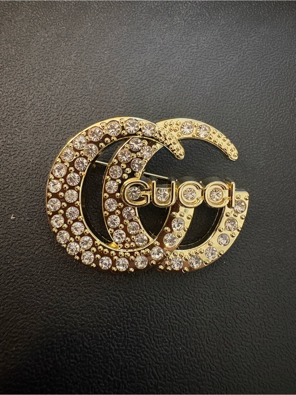 New with box Gucci Gold tone Crystal Double G Brooch - Picture 2 of 7